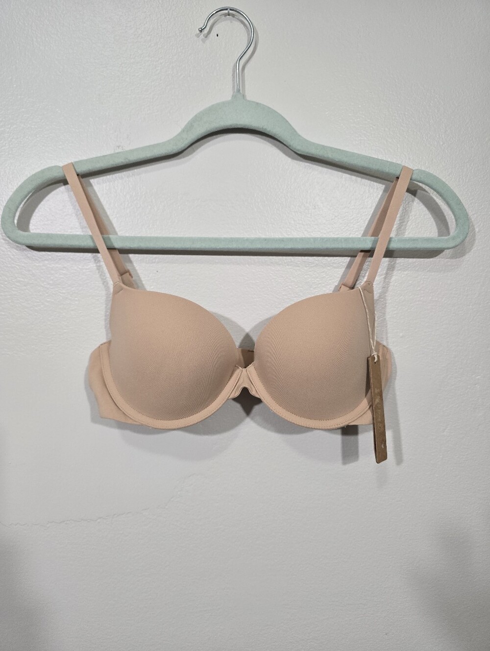 SKIMS NWT 32C Fits Everybody Tshirt Demi Bra - Picture 7 of 7
